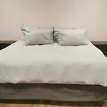 29 On Edward - 4 Bedroom House