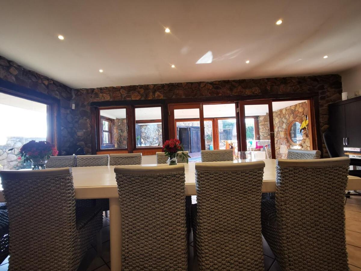 29 On Edward - 4 Bedroom House Holiday home